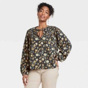 NWT Universal Thread boho floral blouse XL. FREE SHIPPING
